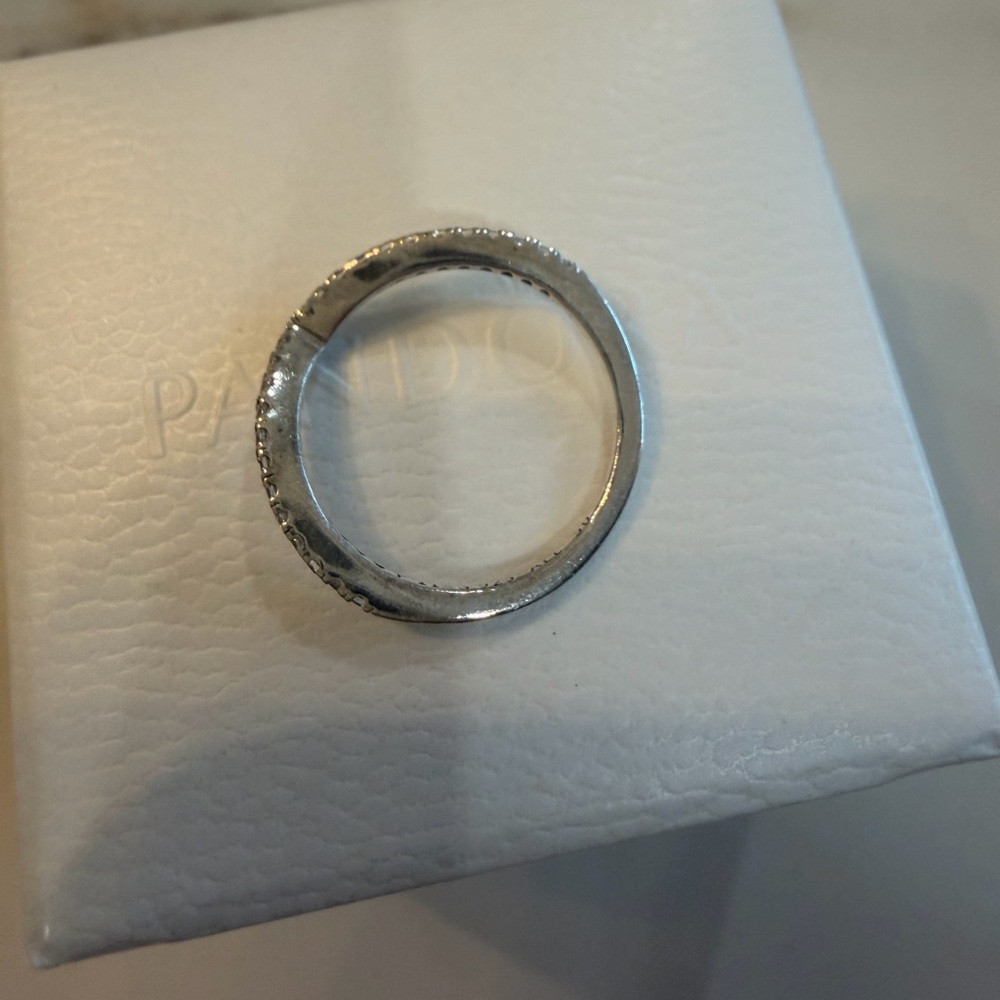 ❤️PANDORA Sparkling Wishbone Ring - Picture 6 of 6
